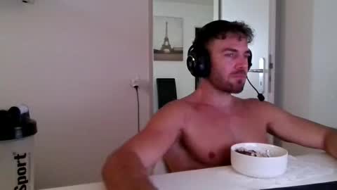 alphah_hunk online show from July 6, 10:23 am