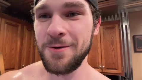 alphazack14 online show from February 2, 12:40 am