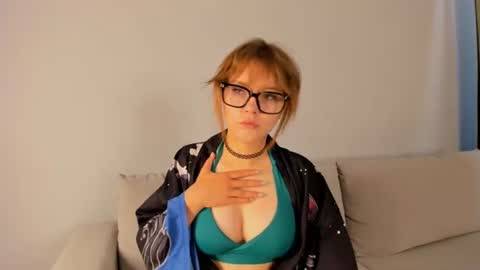 Kate online show from August 5, 6:10 am