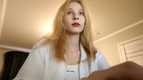 Snapshot of altheadoyel chatting on September 28, 3:10 pm May online show from September 28, 3:10 pm