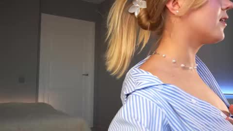 Amelia NEXT STREAM  online show from October 18, 2:21 pm