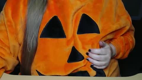 Snapshot of alyss_skye28 chatting on October 5, 1:47 am Alyss Skye online show from October 5, 1:47 am