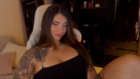 amaabily online show from October 25, 10:21 pm