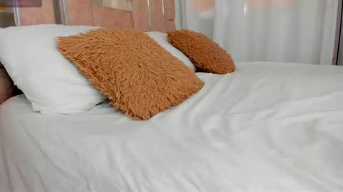 Amaia Mendoza online show from March 12, 4:13 pm