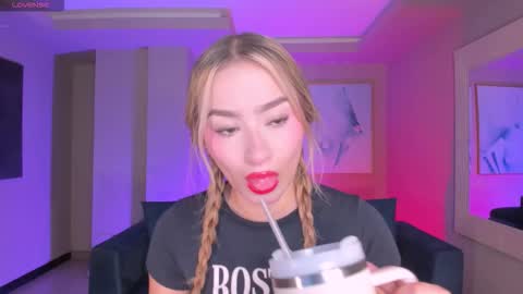 Amaia Haywood online show from March 8, 5:33 am