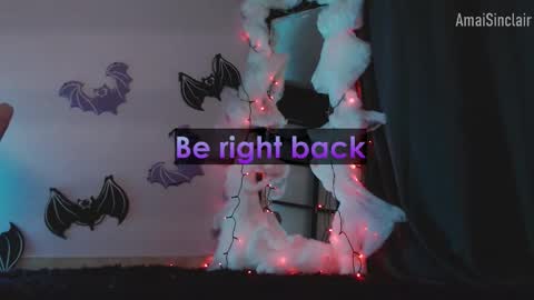 Amai  Sinclair  online show from October 30, 6:03 am