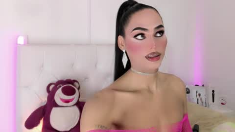 amal_baddel_ online show from November 29, 8:05 pm