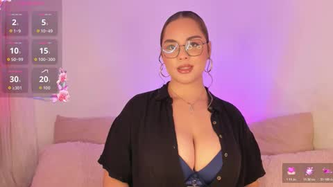 amalia bennet online show from December 3, 5:46 pm