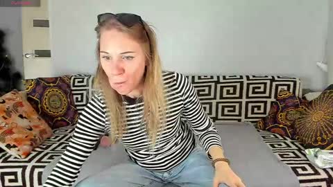 Amalia online show from April 20, 8:50 am