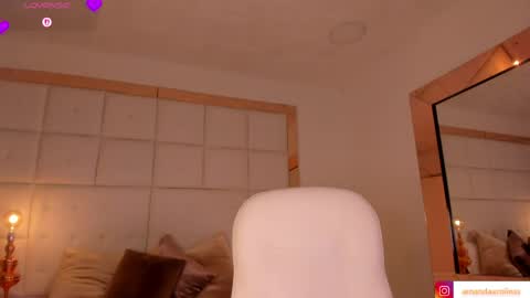 Amanda online show from April 17, 9:50 pm