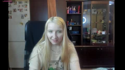 Amanda online show from November 4, 1:34 pm