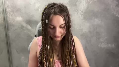 Amanda online show from March 22, 8:51 am