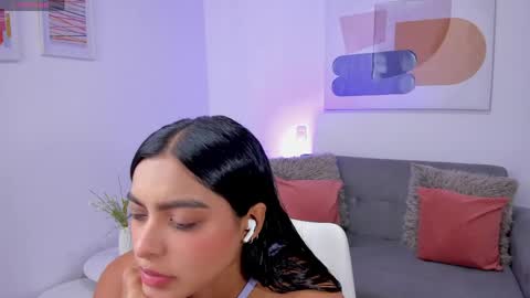 Amanda  online show from April 22, 3:08 pm