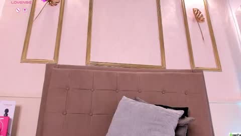 amandalee26 online show from April 21, 2:51 am