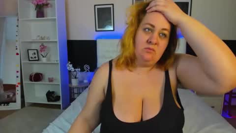 Amanda online show from March 5, 5:11 pm