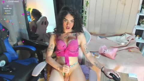 amapola_hs online show from May 22, 10:38 pm
