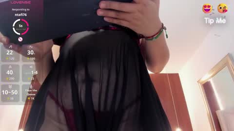 amara18_ online show from April 21, 8:16 pm