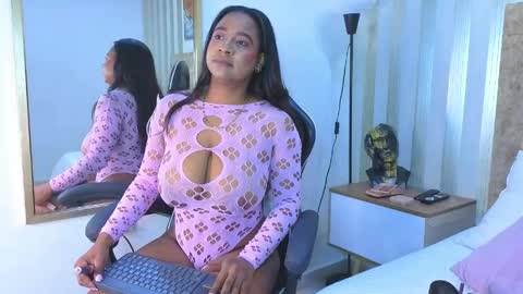 Amara online show from May 7, 11:39 am