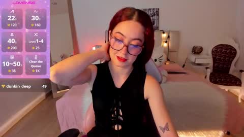 amaraa_couper1 online show from October 24, 3:18 am