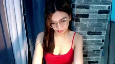 BELLA online show from May 17, 10:19 pm