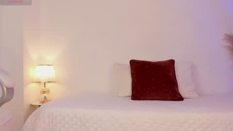 Amara online show from February 26, 1:36 am