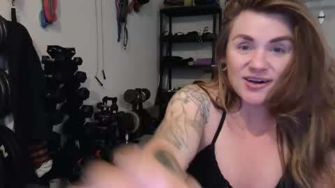 Amara Jezebel online show from December 3, 11:27 pm