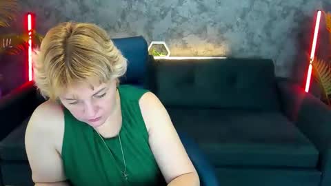 Sofia online show from November 4, 2:40 pm