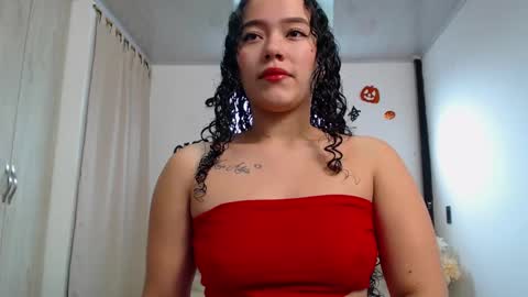 Snapshot of amaranta_f00x chatting on October 13, 12:29 pm Amaranta online show from October 13, 12:29 pm