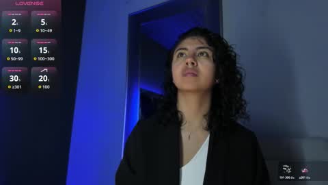 Emily online show from November 8, 11:46 am