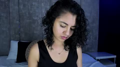 Emily online show from January 7, 11:48 am