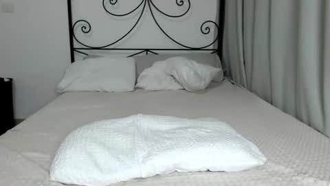 amazingsexygirl online show from February 23, 12:46 am