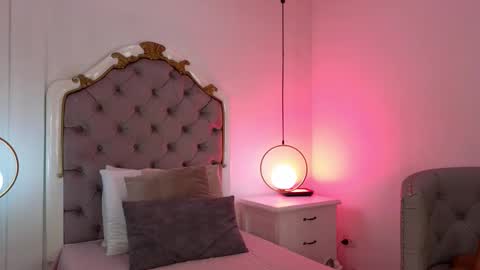 Sara online show from September 27, 10:57 am