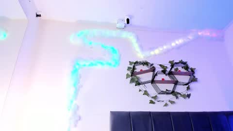 ambar_gh1 online show from April 21, 8:49 pm