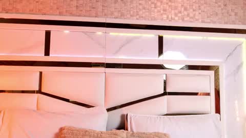 Julieta  online show from October 10, 11:38 am