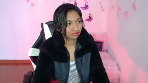 Snapshot of amber__777 chatting on October 21, 12:43 pm amber__777 online show from October 21, 12:43 pm