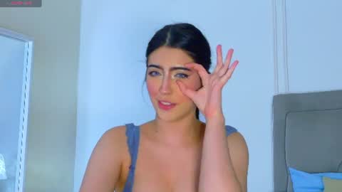 amber_bull online show from June 11, 3:10 pm