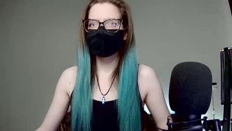 Snapshot of amber_candyfloss chatting on January 18, 10:17 pm Amber non-nude model online show from January 18, 10:17 pm