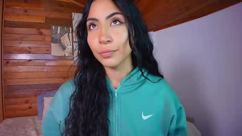 amber_curly online show from January 12, 9:22 pm