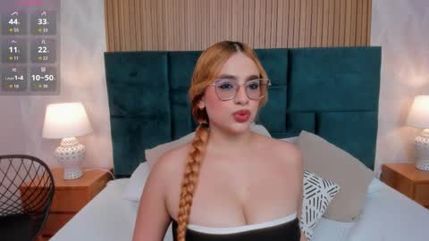 Emily online show from March 16, 7:18 pm