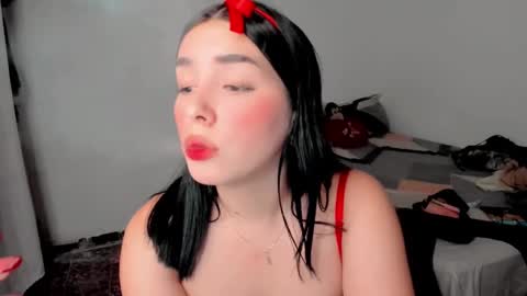 amber online show from January 19, 1:43 am