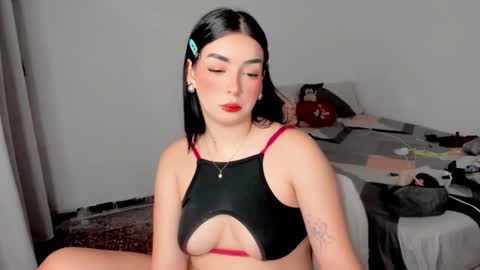 amber online show from January 24, 11:48 am