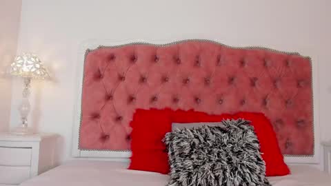 julieta  online show from September 10, 12:28 pm