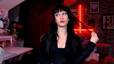 DEMONESS AMBER 666 online show from December 20, 5:58 am