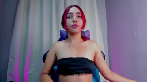 Amber Baker  online show from March 6, 3:13 pm