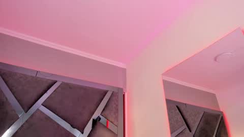 Amber  online show from March 10, 2:48 pm