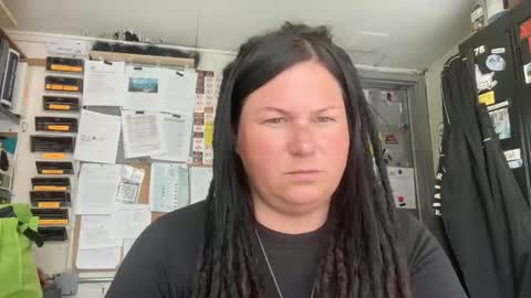 ambermoss7 online show from April 23, 5:58 pm