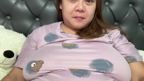 Marie online show from May 22, 4:14 pm