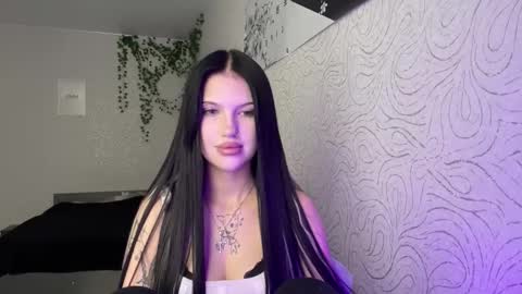 Alica online show from November 14, 11:01 am