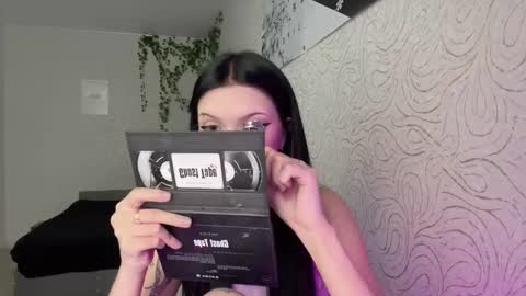 Alica online show from November 28, 11:39 am