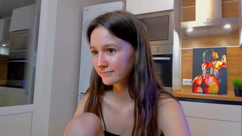 Snapshot of ameli_moon chatting on December 6, 5:06 pm Eileen online show from December 6, 5:06 pm